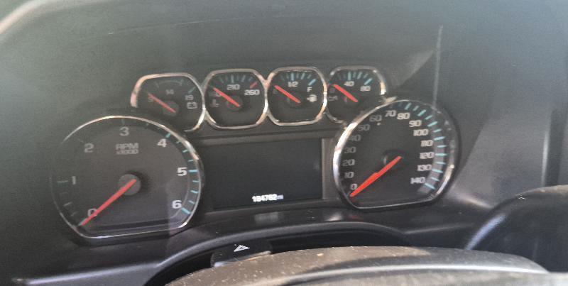 GMC Sierra 1500 4WD Crew Cab 143.5" SLT 2018