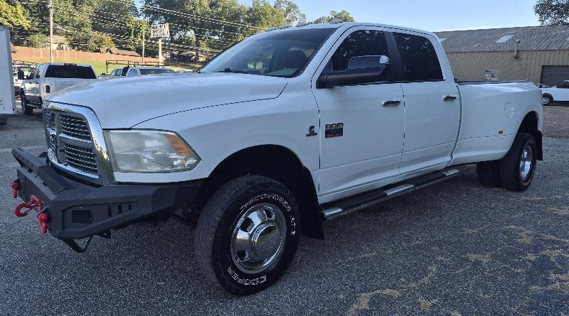 RAM 3500 ST Crew Cab SWB 4WD DRW 2011