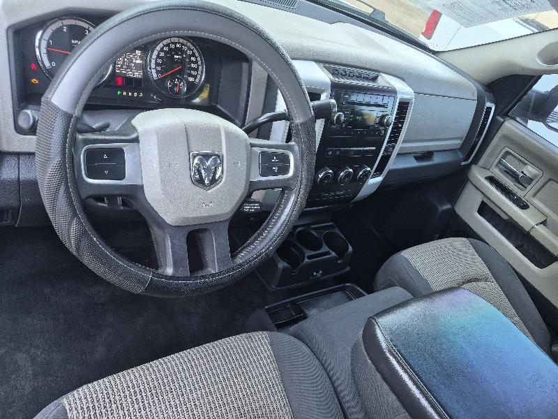 RAM 3500 ST Crew Cab SWB 4WD DRW 2011