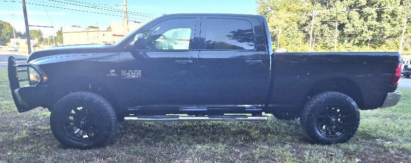 RAM 3500 Tradesman Crew Cab 4WD 2017