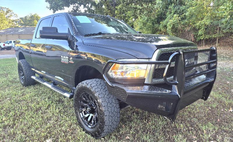 RAM 3500 Tradesman Crew Cab 4WD 2017