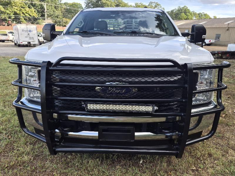 Ford F-350 SD XL SuperCab Long Bed 4WD 2019