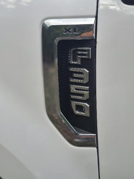 Ford F-350 SD XL SuperCab Long Bed 4WD 2019