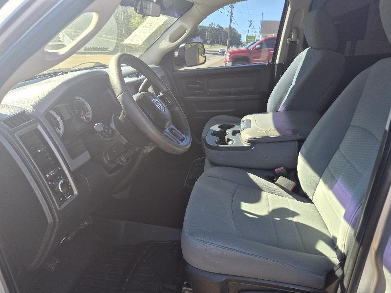 RAM 3500 ST Crew Cab LWB 2WD DRW 2013