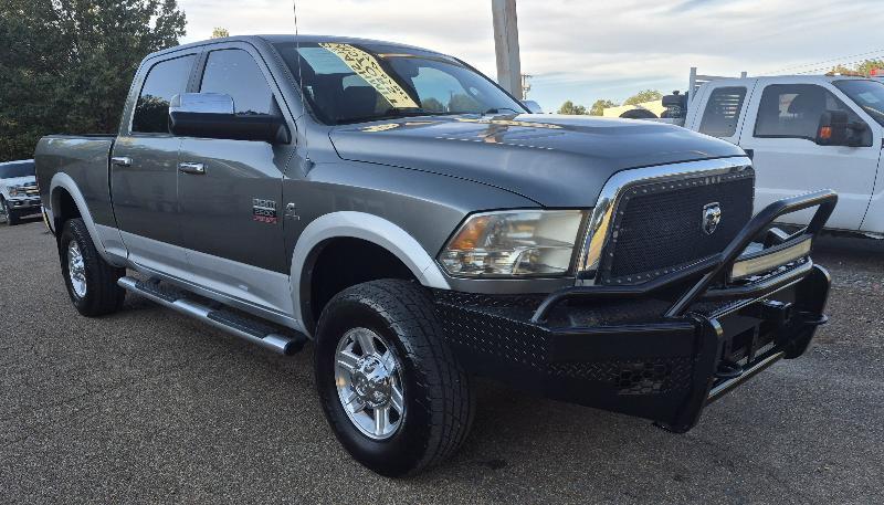 RAM 2500 Laramie Crew Cab SWB 4WD 2012
