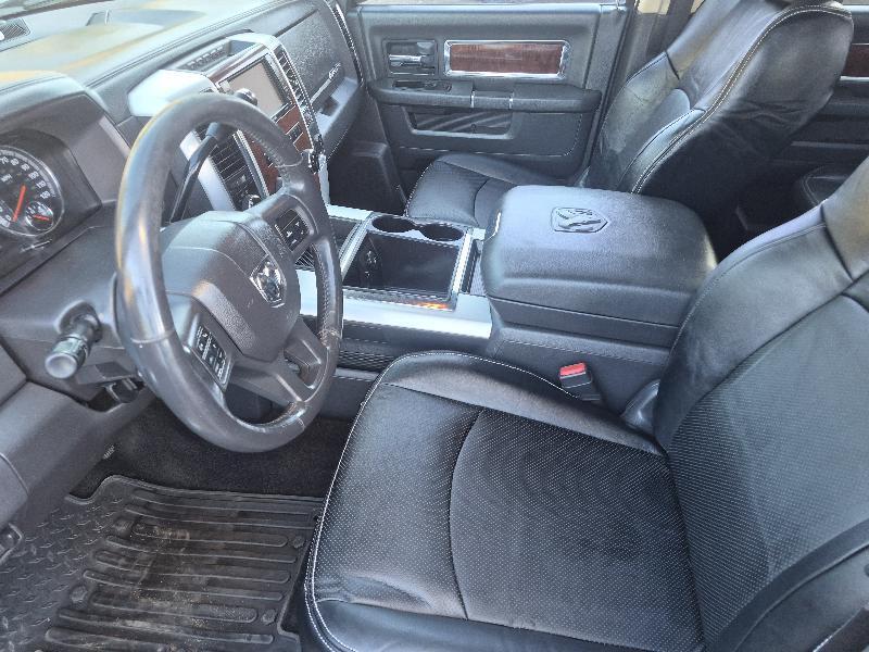 RAM 2500 Laramie Crew Cab SWB 4WD 2012