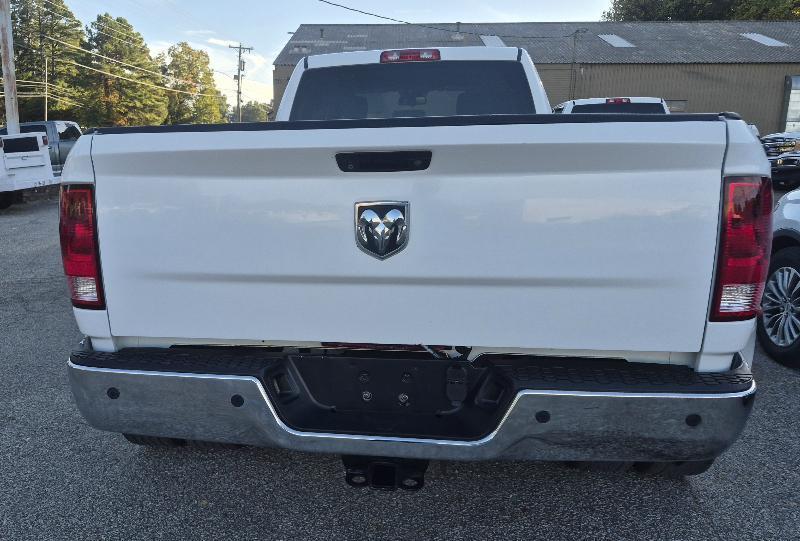 RAM 3500 Tradesman Crew Cab LWB 2WD DRW 2016