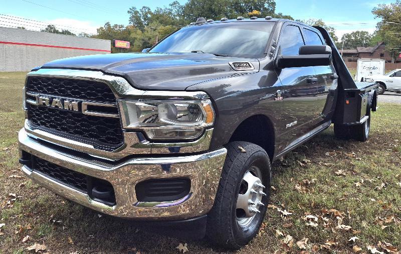 RAM 3500 Tradesman Crew Cab 4WD DRW 2021