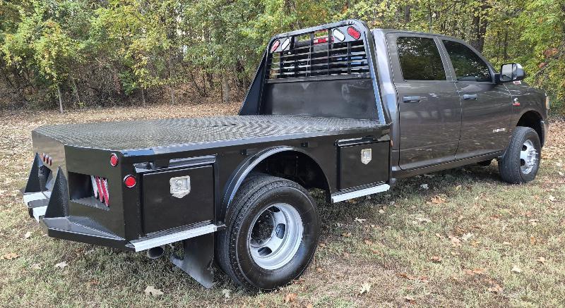 RAM 3500 Tradesman Crew Cab 4WD DRW 2021