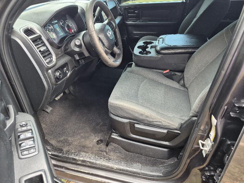 RAM 3500 Tradesman Crew Cab 4WD DRW 2021