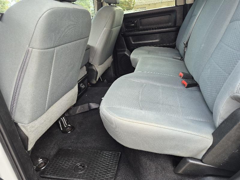 RAM 3500 Tradesman Crew Cab 4WD DRW 2018