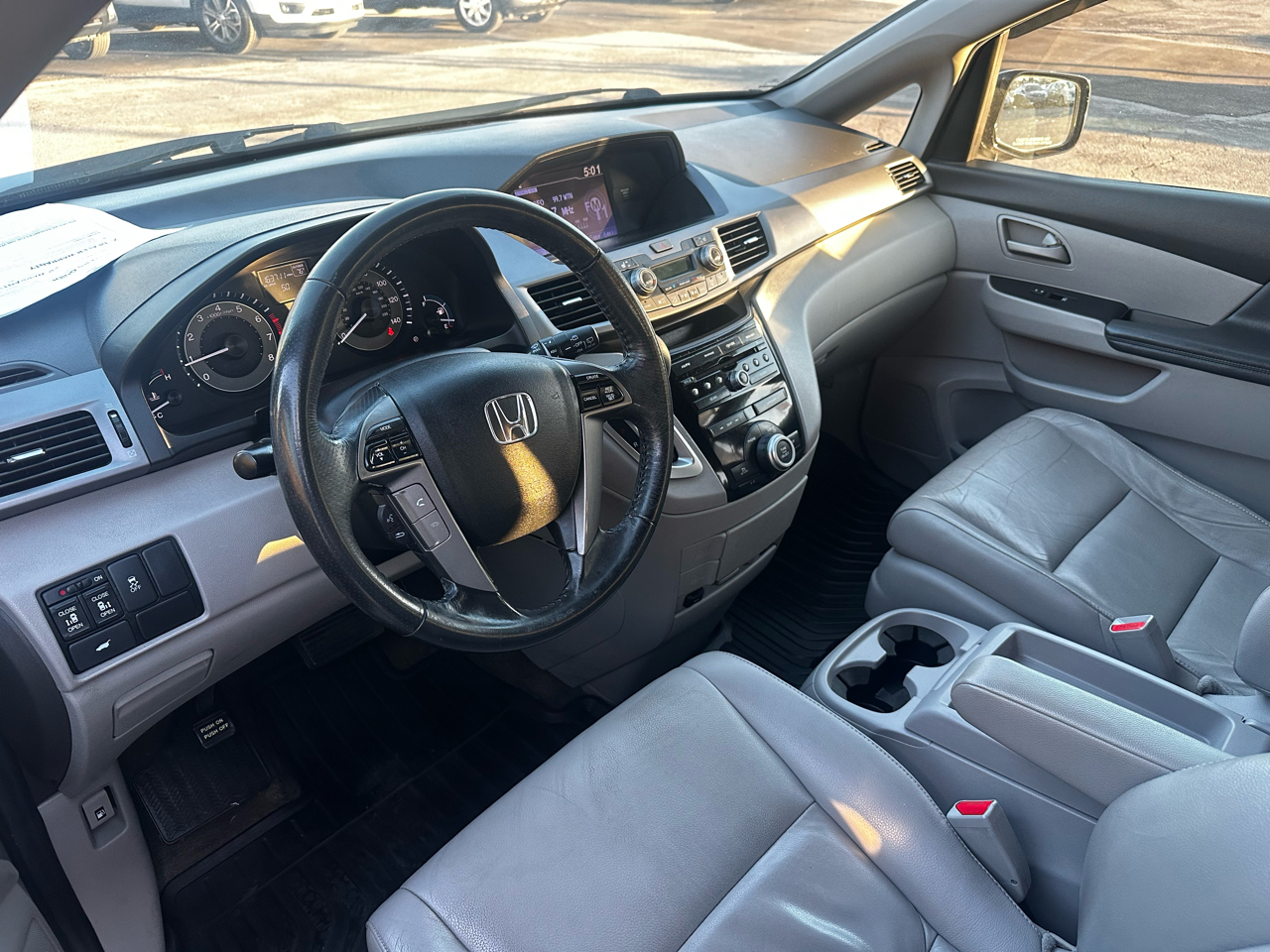 2013 Honda Odyssey EX-L photo 3