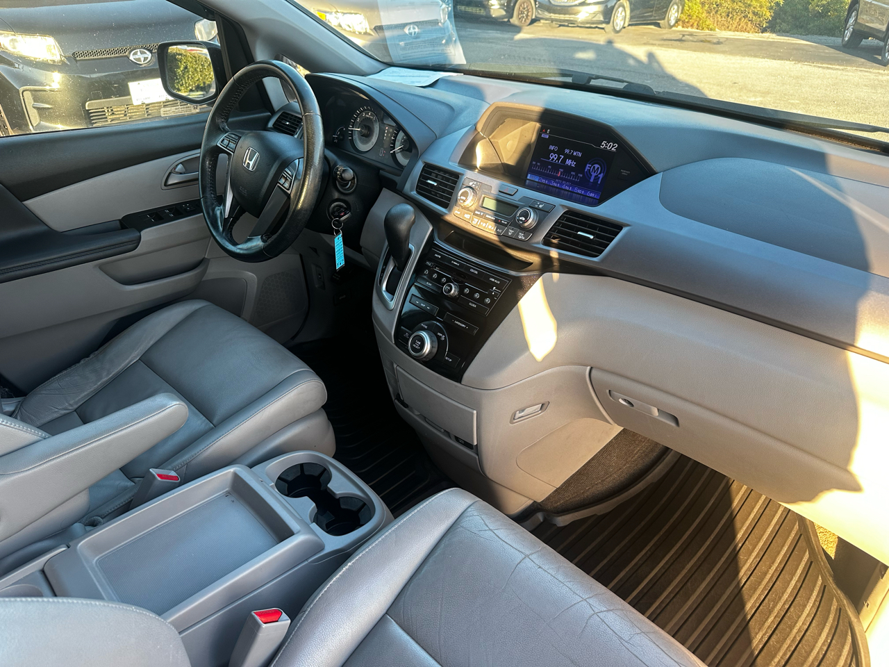 2013 Honda Odyssey EX-L photo 4