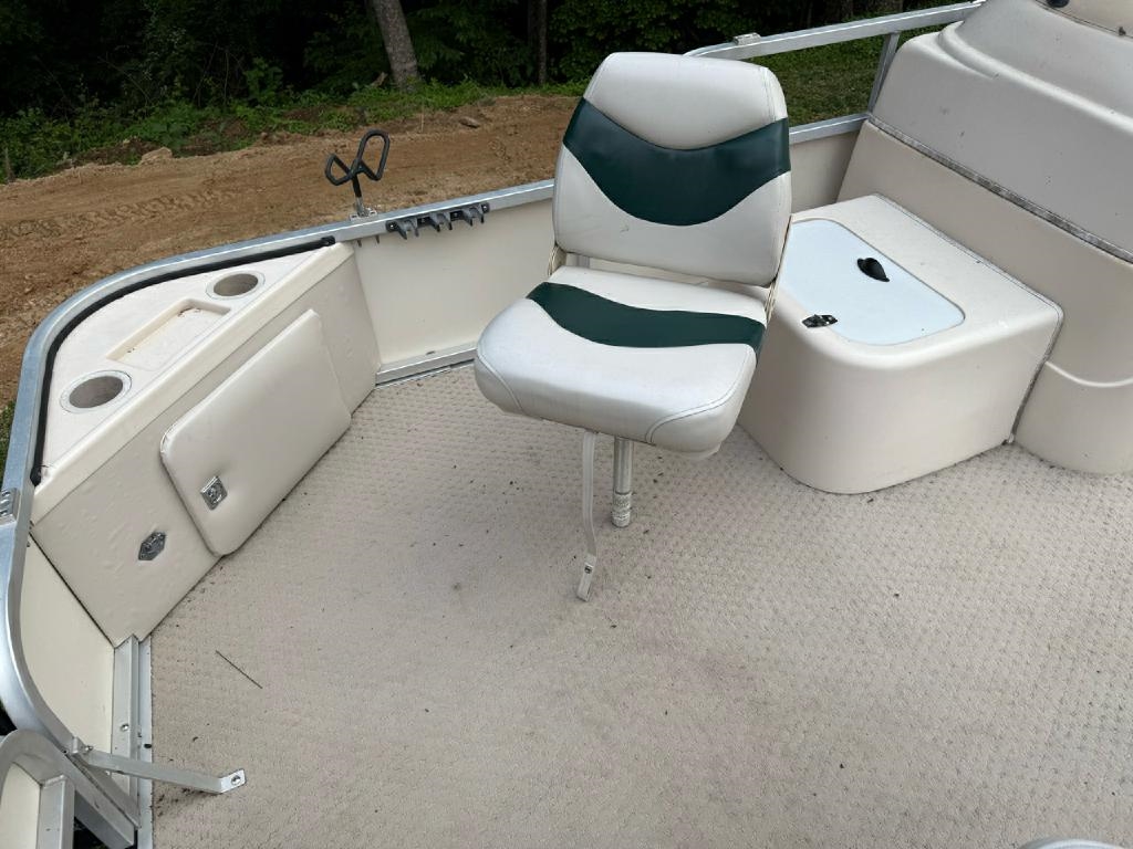 Triton Pontoon Boat  2005