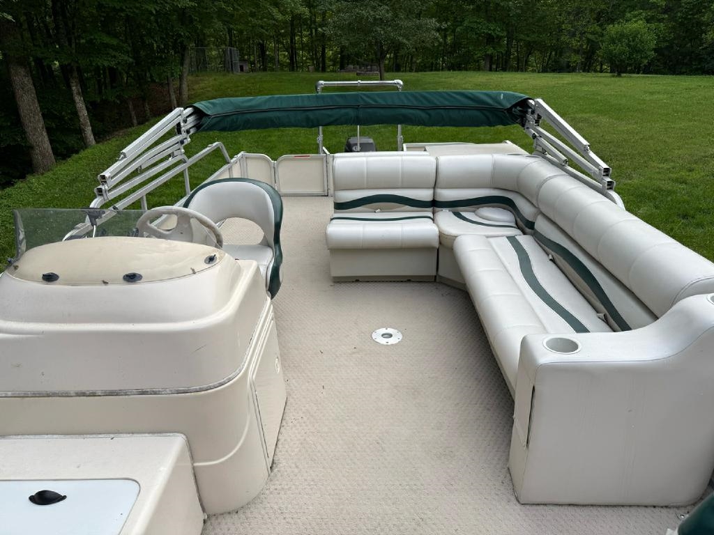 Triton Pontoon Boat  2005