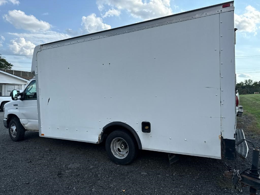 Ford Econoline  2013