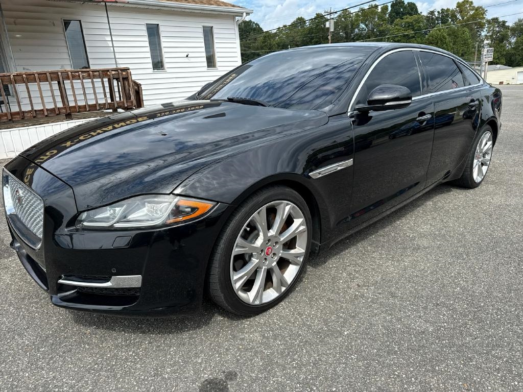 Jaguar XJ-Series XJL Portfolio 2016