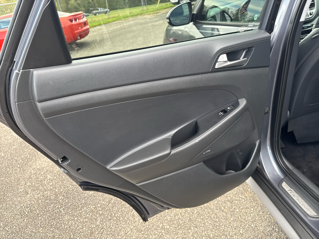 2018 Hyundai Tucson Plus Eco Sport Value Base Ultimate photo 17