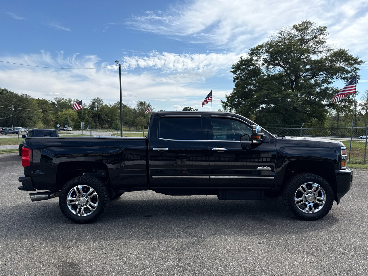 2016 Chevrolet Silverado 2500HD High Country photo 4