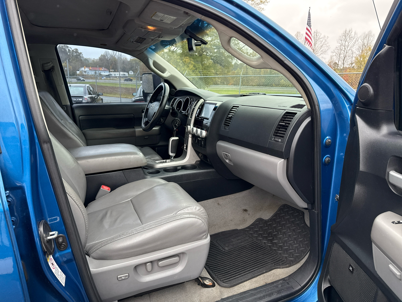 Toyota Tundra Limited CrewMax 5.7L 4WD 2008 Toyota Tundra Limited CrewMax 5.7L 4WD 2008