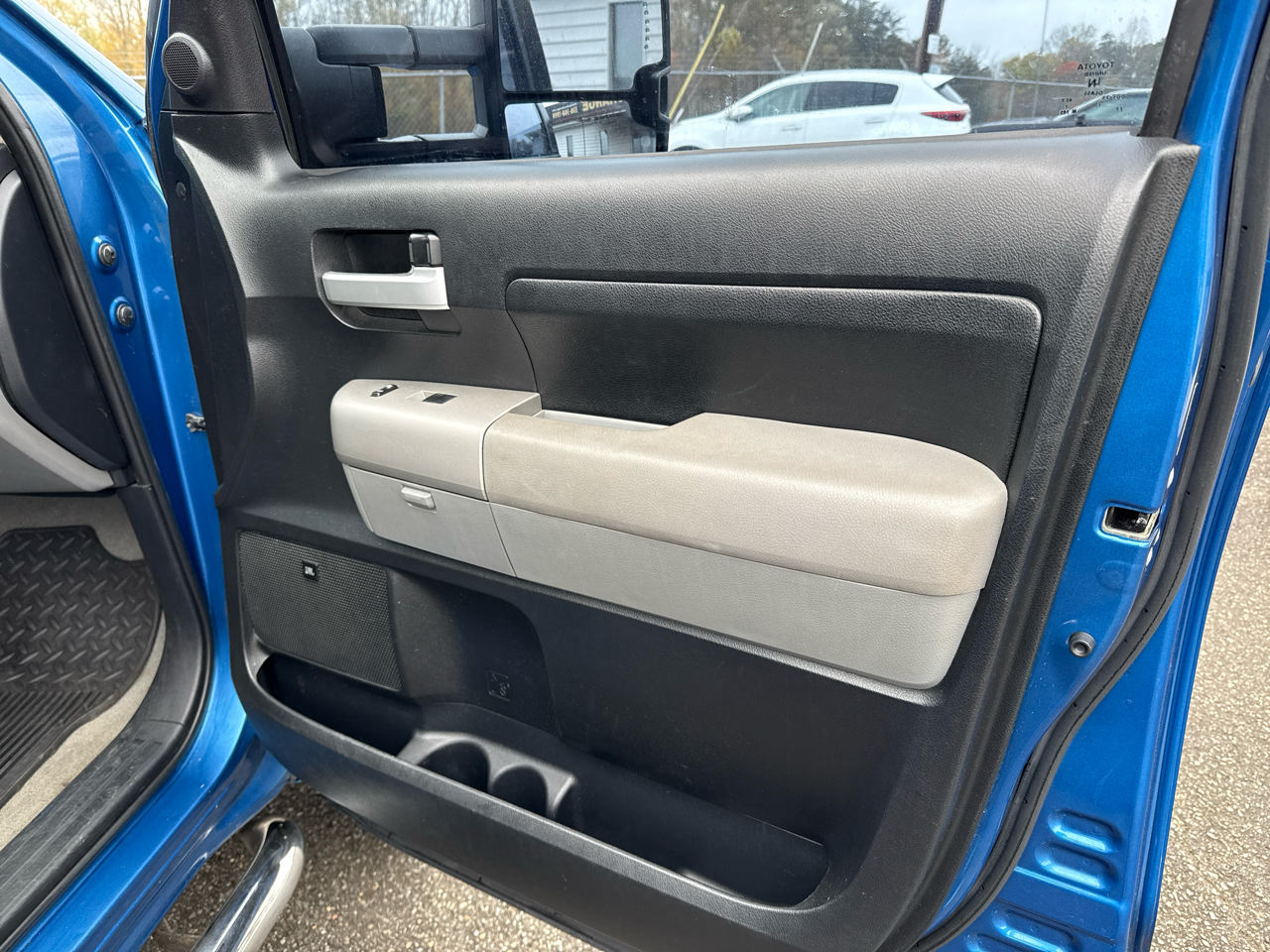 Toyota Tundra Limited CrewMax 5.7L 4WD 2008 Toyota Tundra Limited CrewMax 5.7L 4WD 2008