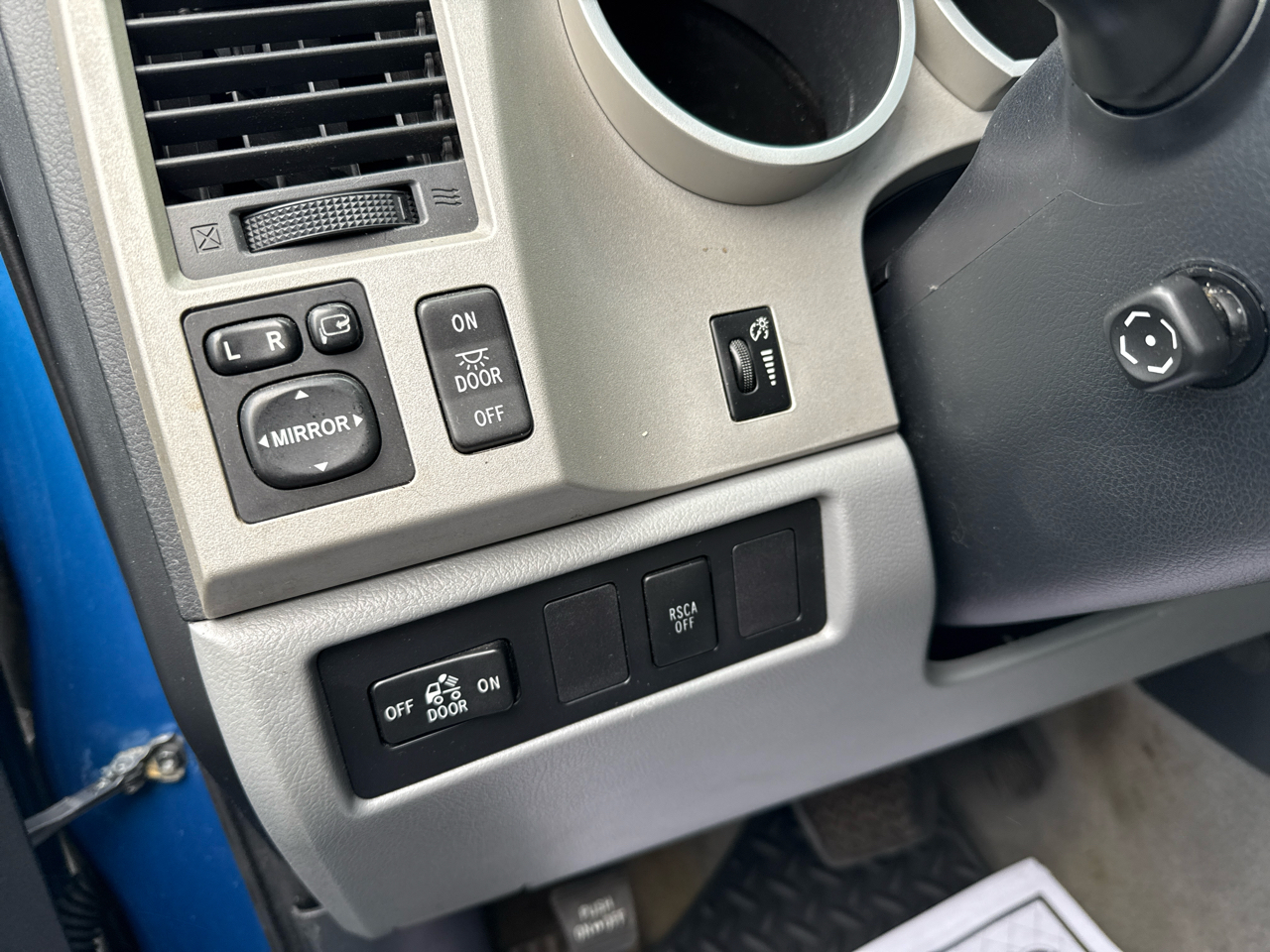 Toyota Tundra Limited CrewMax 5.7L 4WD 2008 Toyota Tundra Limited CrewMax 5.7L 4WD 2008