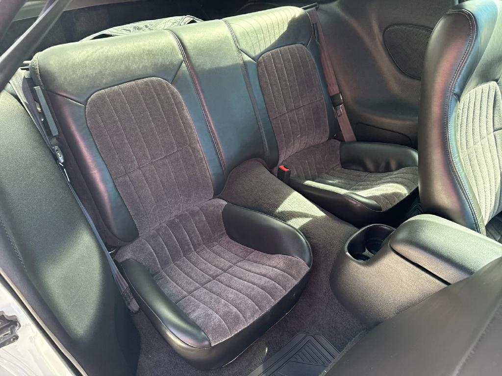 Chevrolet Camaro  2000