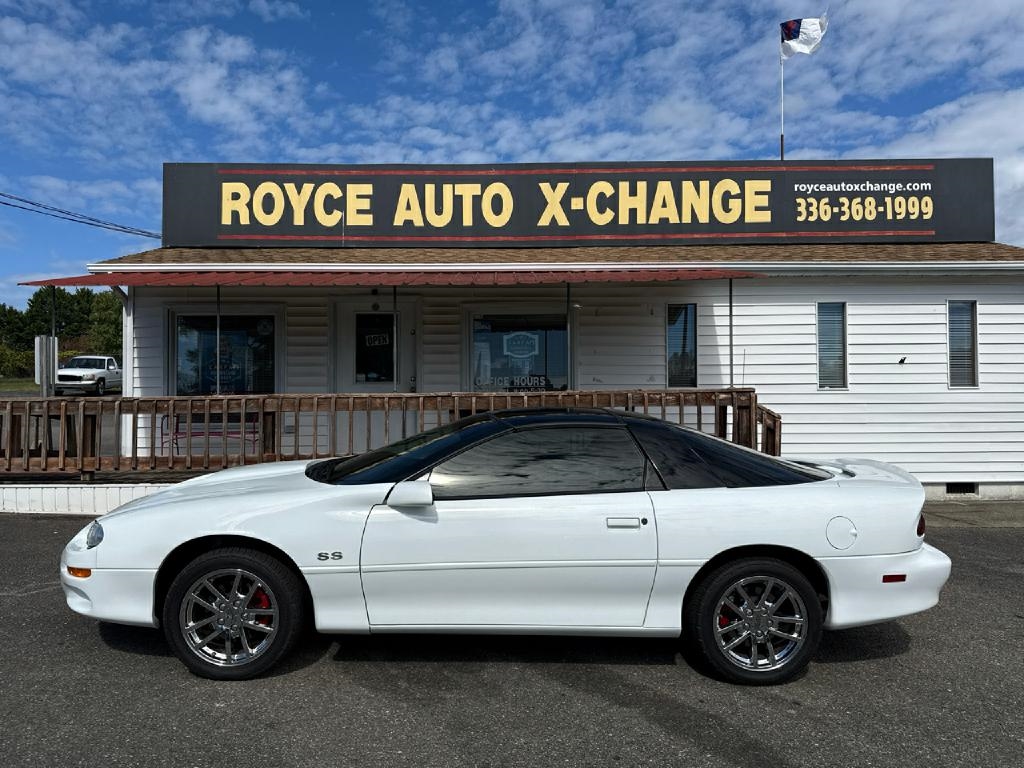 Chevrolet Camaro  2000