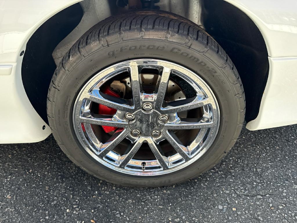 Chevrolet Camaro  2000