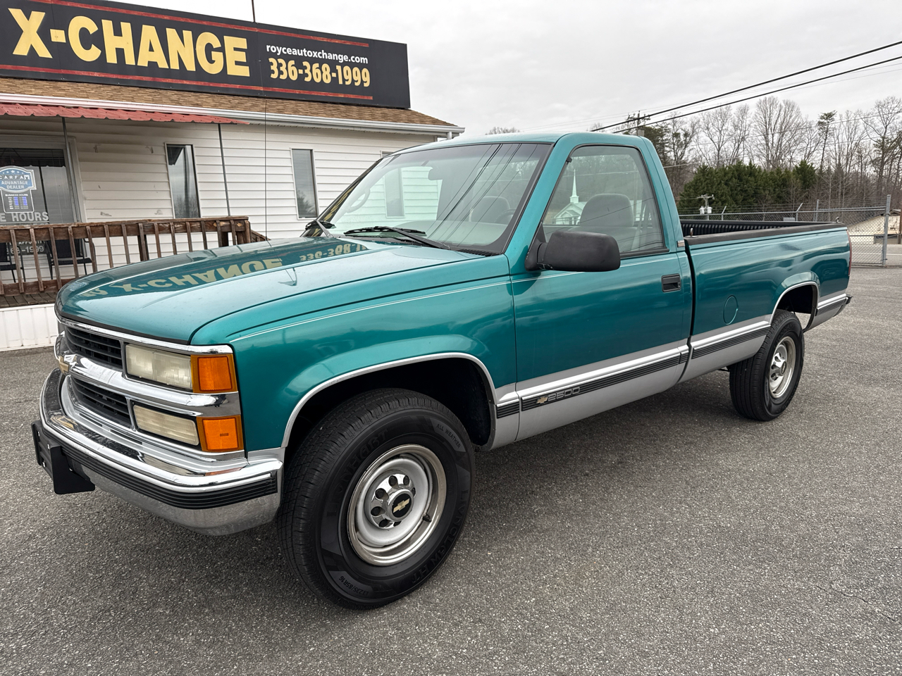 Chevrolet C/K 2500 Reg. Cab 8-ft. Bed 2WD 1995