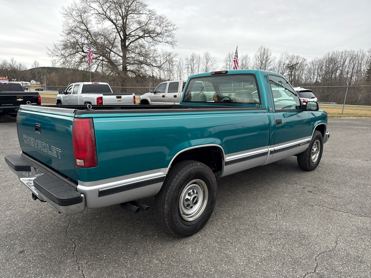 Chevrolet C/K 2500 Reg. Cab 8-ft. Bed 2WD 1995