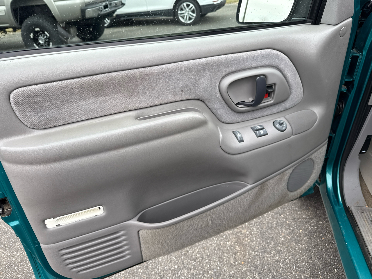 Chevrolet C/K 2500 Reg. Cab 8-ft. Bed 2WD 1995