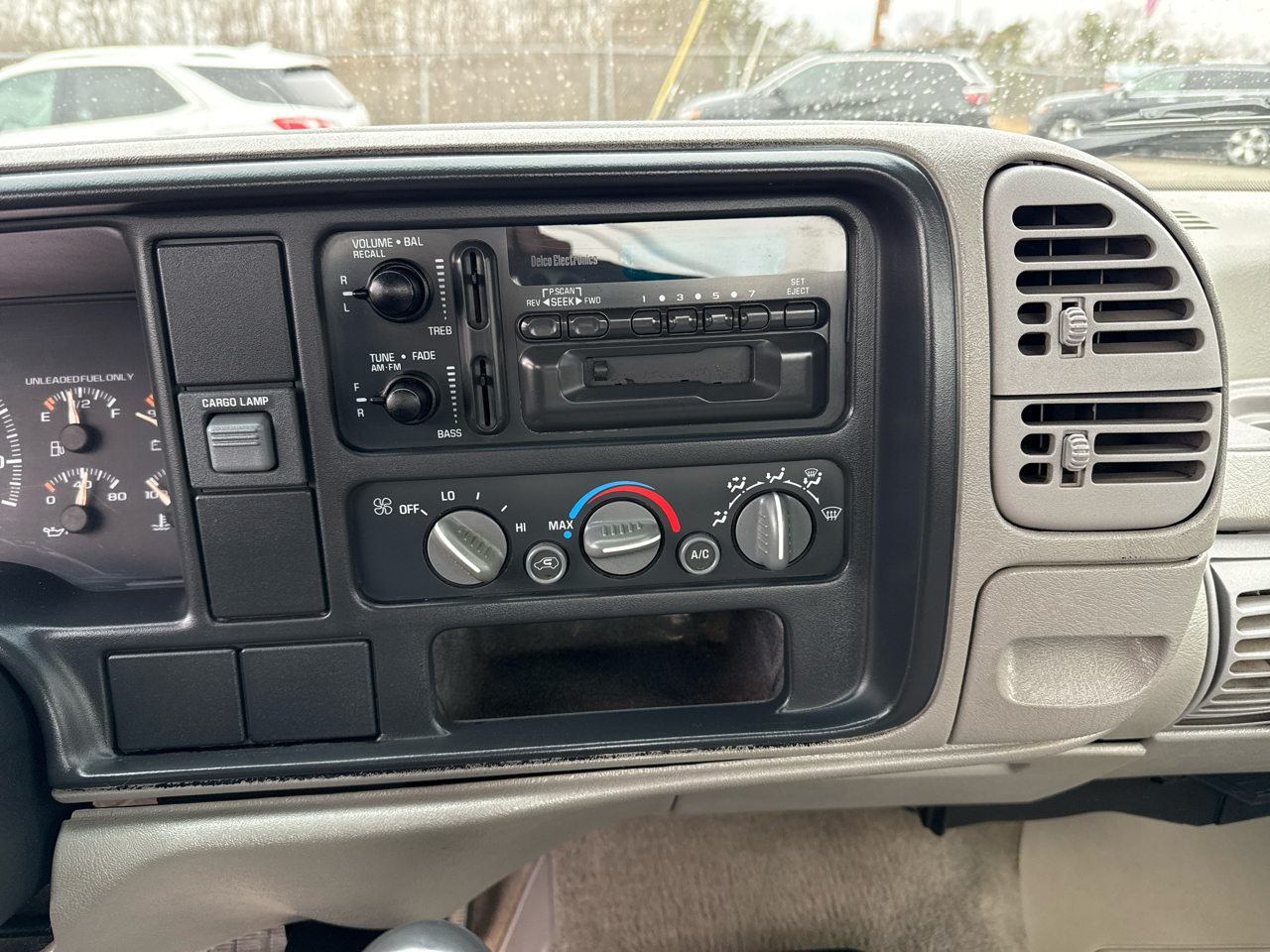 Chevrolet C/K 2500 Reg. Cab 8-ft. Bed 2WD 1995