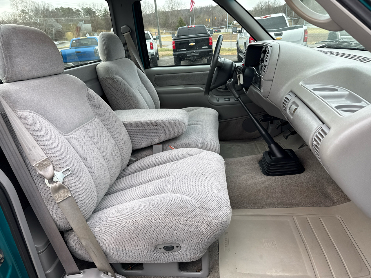 Chevrolet C/K 2500 Reg. Cab 8-ft. Bed 2WD 1995