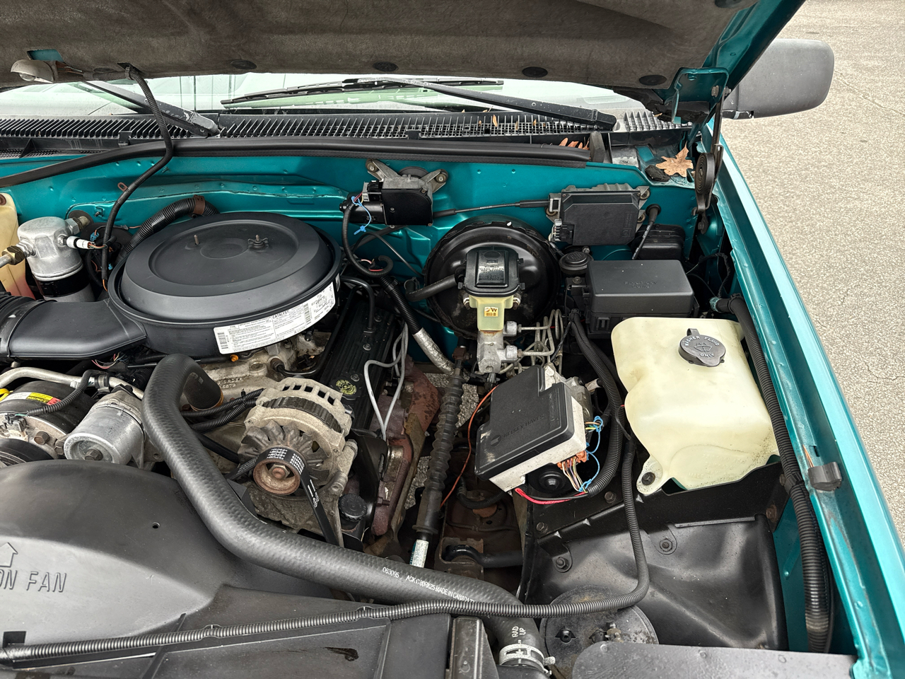 Chevrolet C/K 2500 Reg. Cab 8-ft. Bed 2WD 1995