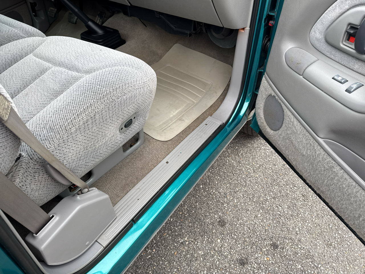 Chevrolet C/K 2500 Reg. Cab 8-ft. Bed 2WD 1995