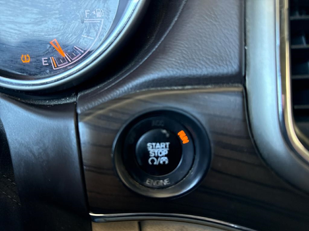 Jeep Grand Cherokee  2014