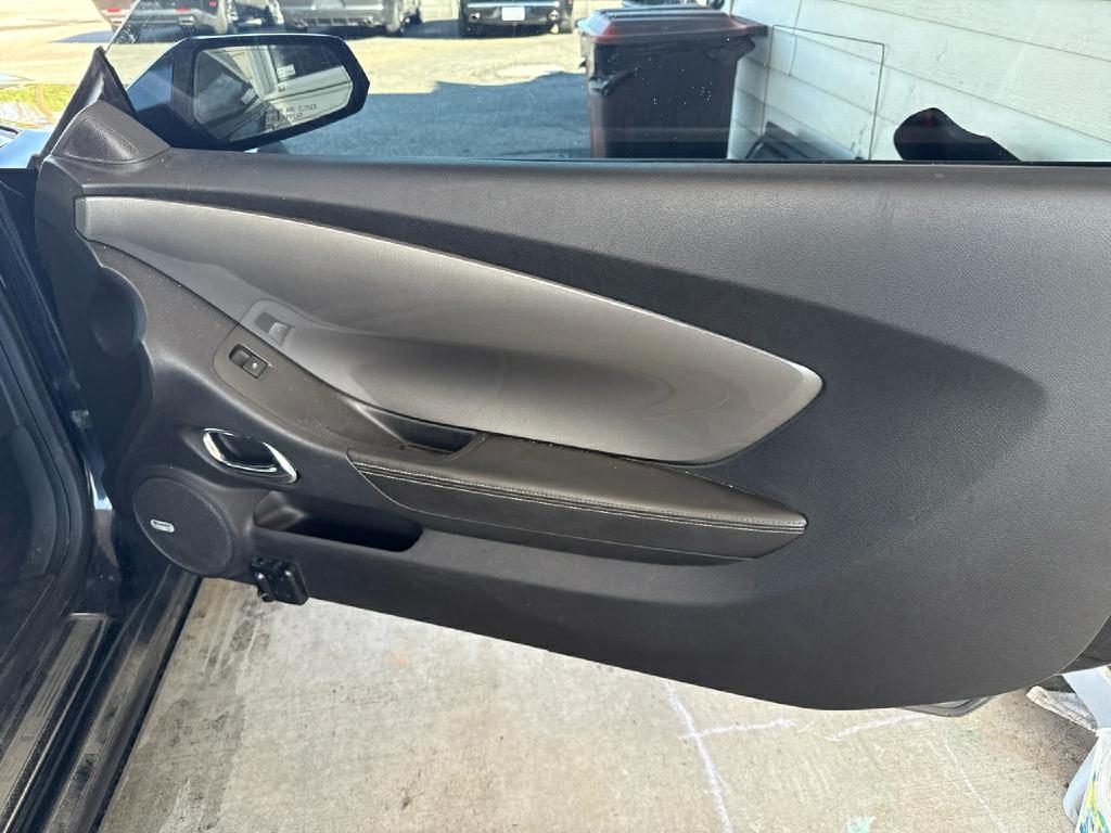 Chevrolet Camaro  2011