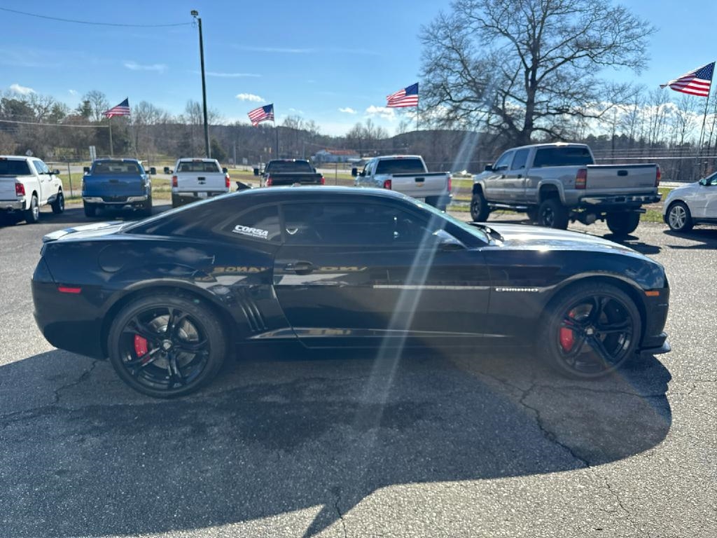 Chevrolet Camaro  2011