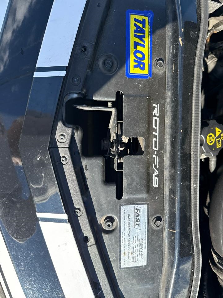 Chevrolet Camaro  2011