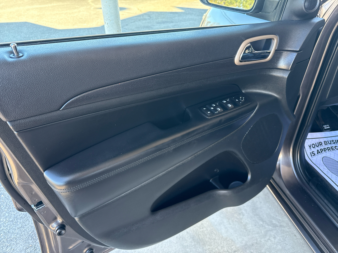 Jeep Grand Cherokee 4WD 4dr Laredo Altitude 2015