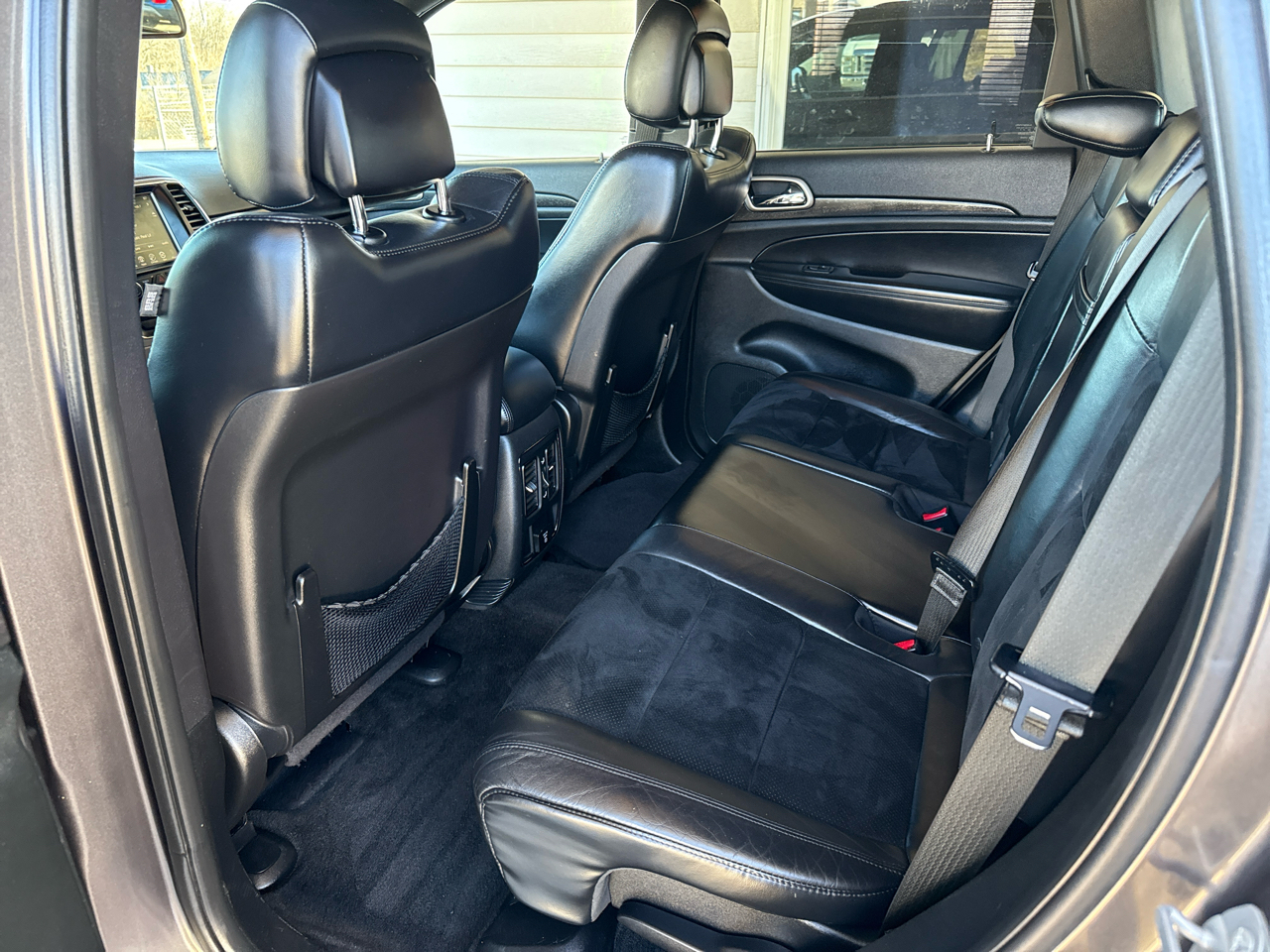 Jeep Grand Cherokee 4WD 4dr Laredo Altitude 2015