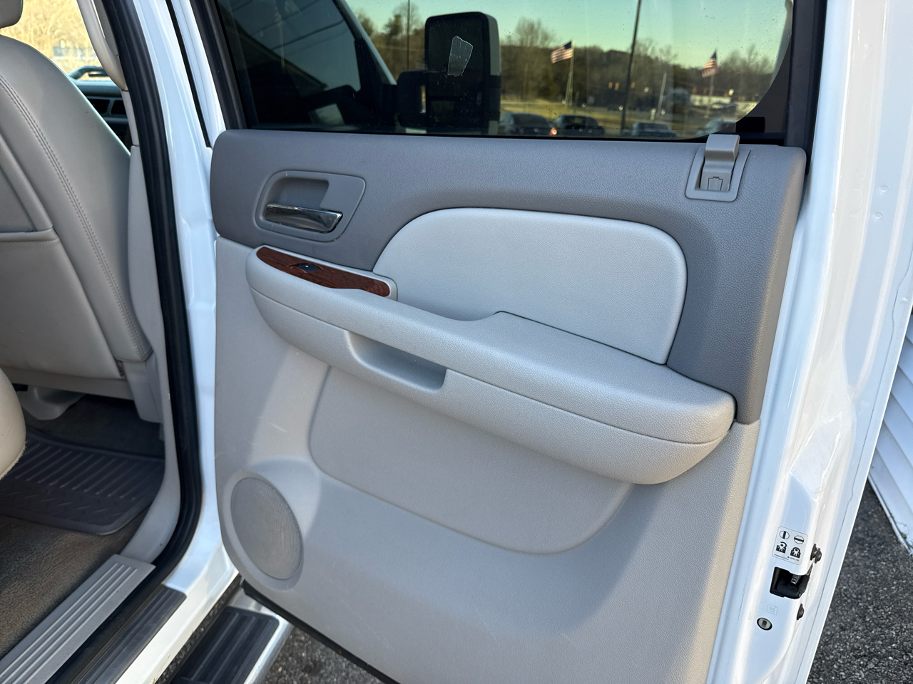 GMC Sierra Classic 1500 SLT Crew Cab 4WD 2007