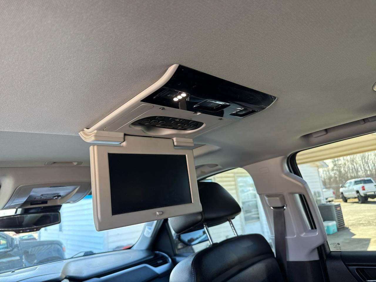 Chevrolet Tahoe LTZ 4WD 2015