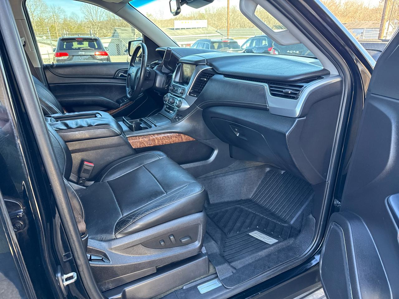 Chevrolet Tahoe LTZ 4WD 2015