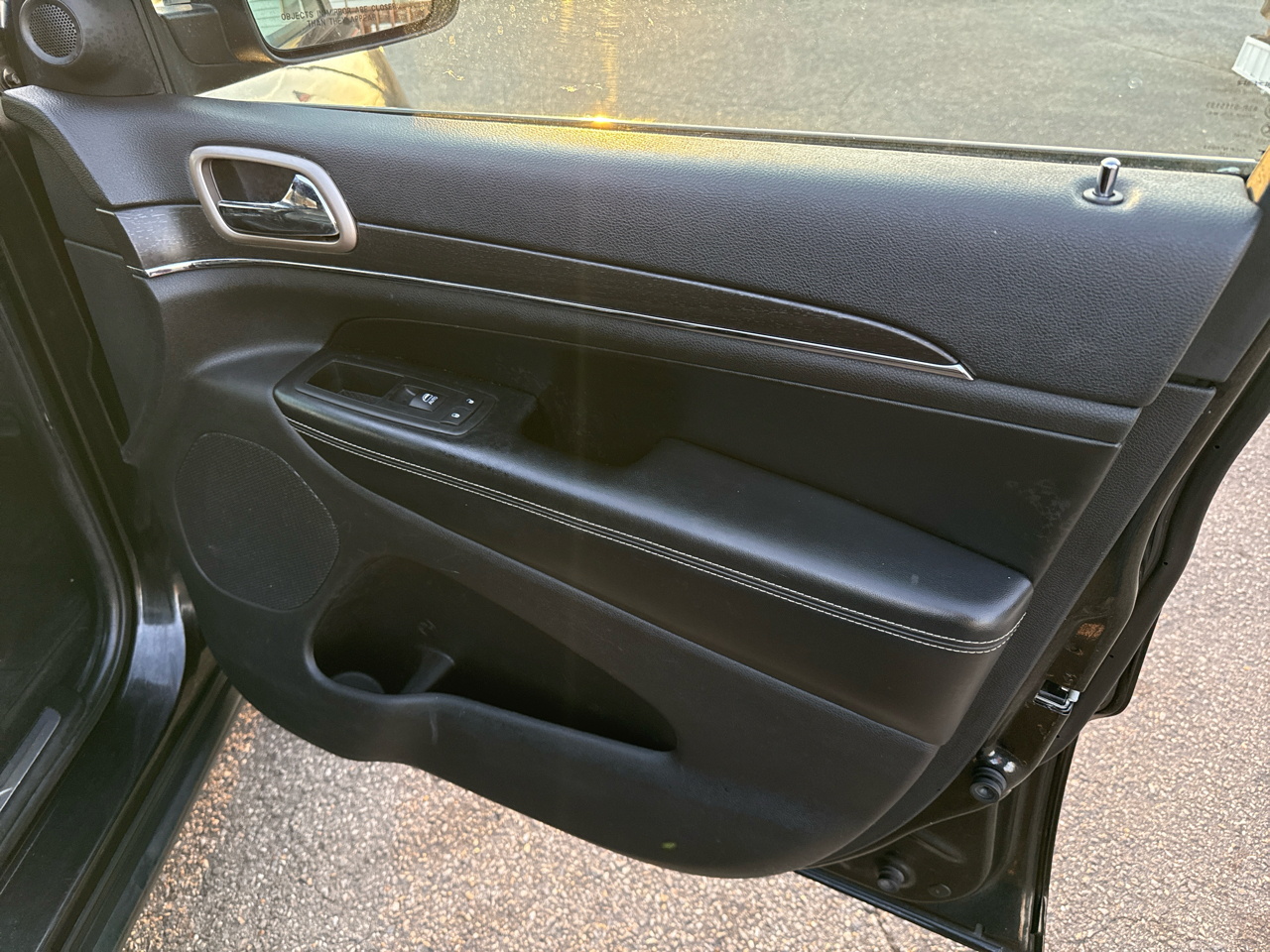 Jeep Grand Cherokee Limited 4WD 2016