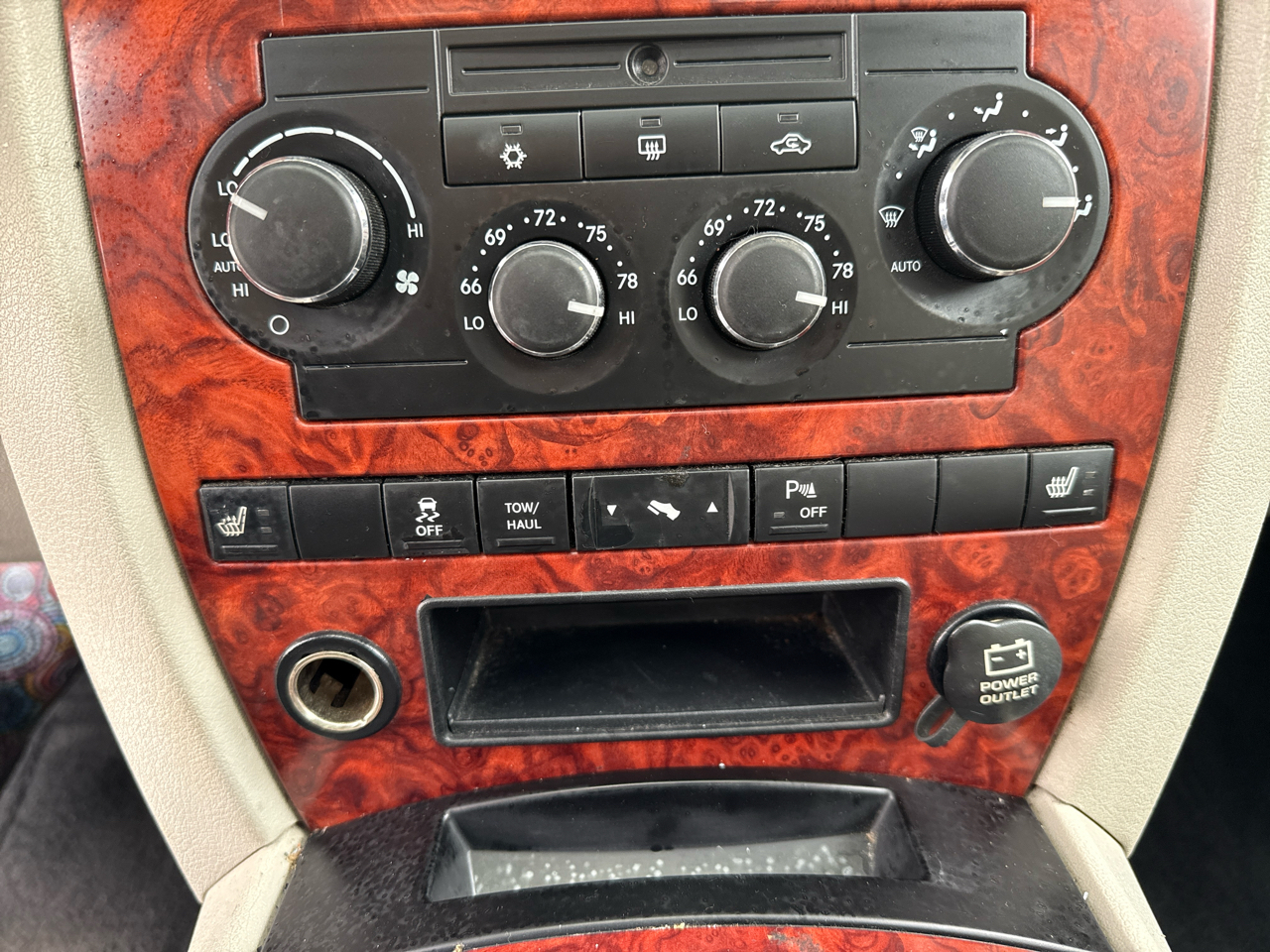 Jeep Commander Limited 4WD 2006