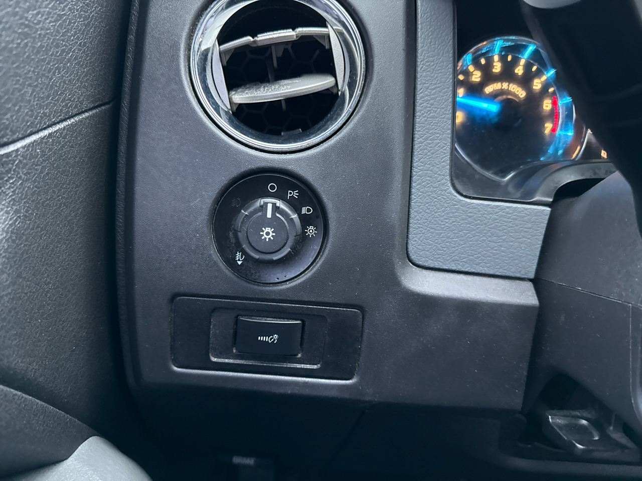 Ford F-150 Platinum SuperCrew 6.5-ft. Bed 4WD 2014