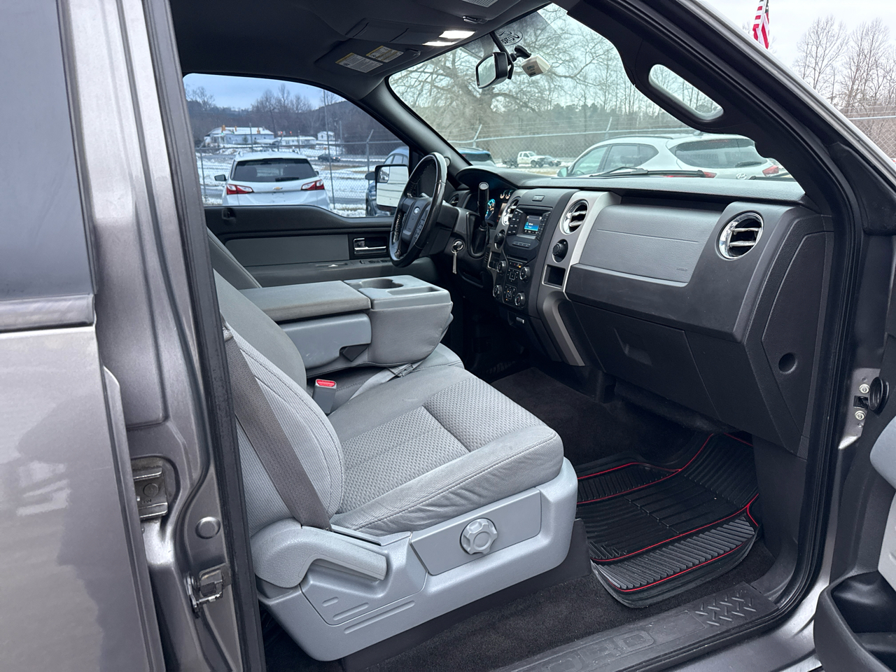 Ford F-150 Platinum SuperCrew 6.5-ft. Bed 4WD 2014