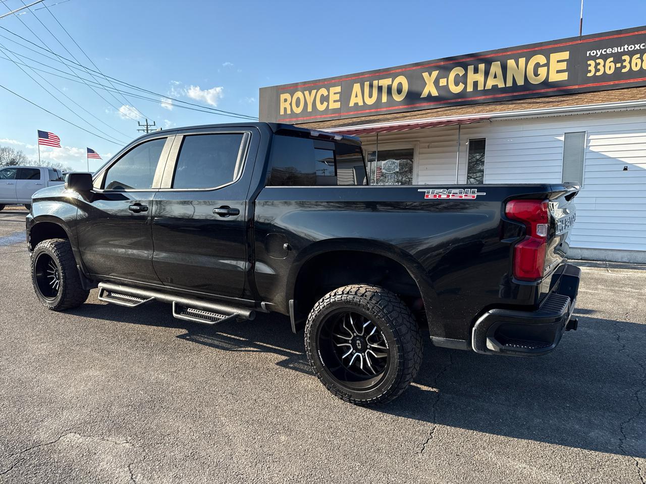Chevrolet Silverado 1500 LT Trail Boss Crew Cab 4WD 2020
